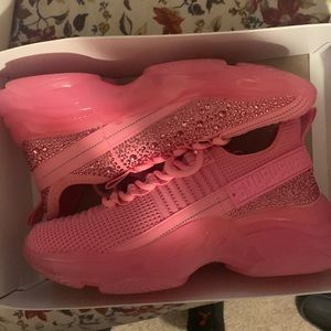 Steve Madden woman sneakers